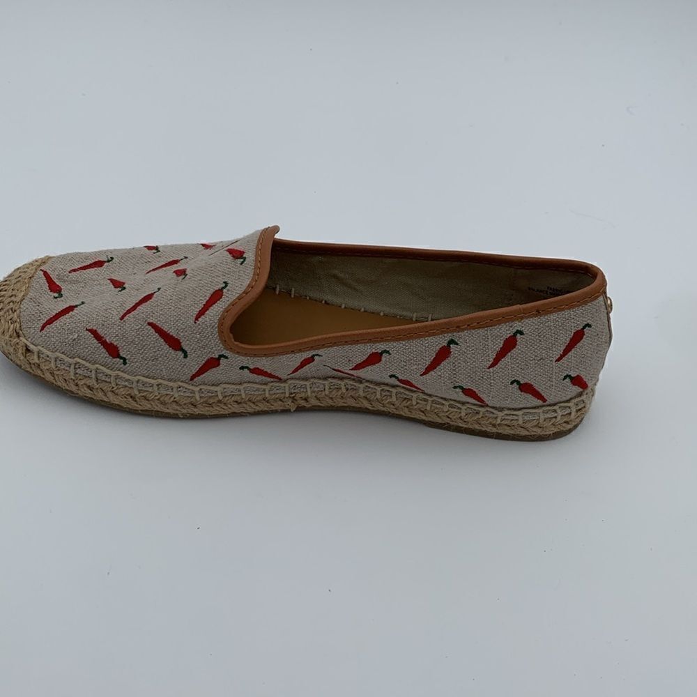 GH Bass Co chili pepper embroidered slip on espadrilles flats size 8.5 - Picture 6 of 11